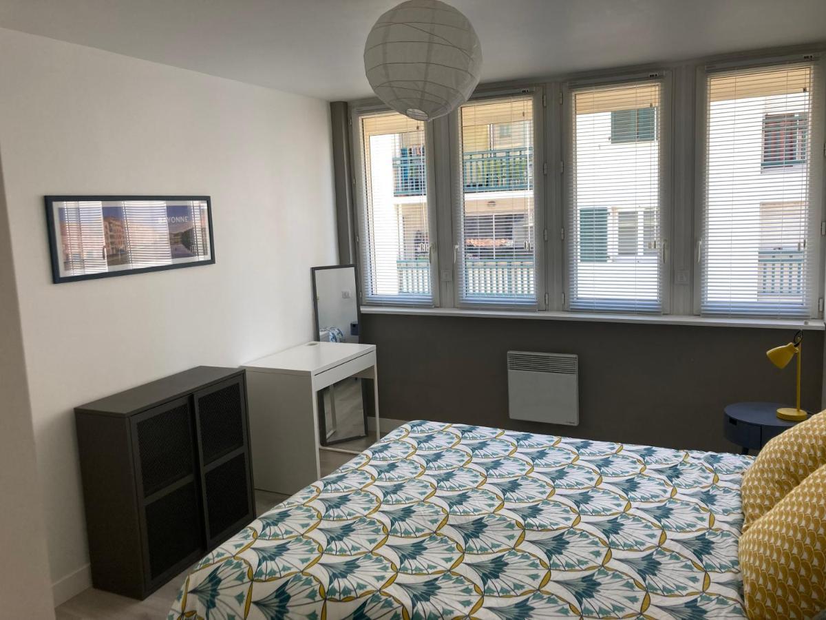Appartement Bayonne-Adour, 3 Pieces, 6 Personnes. ภายนอก รูปภาพ